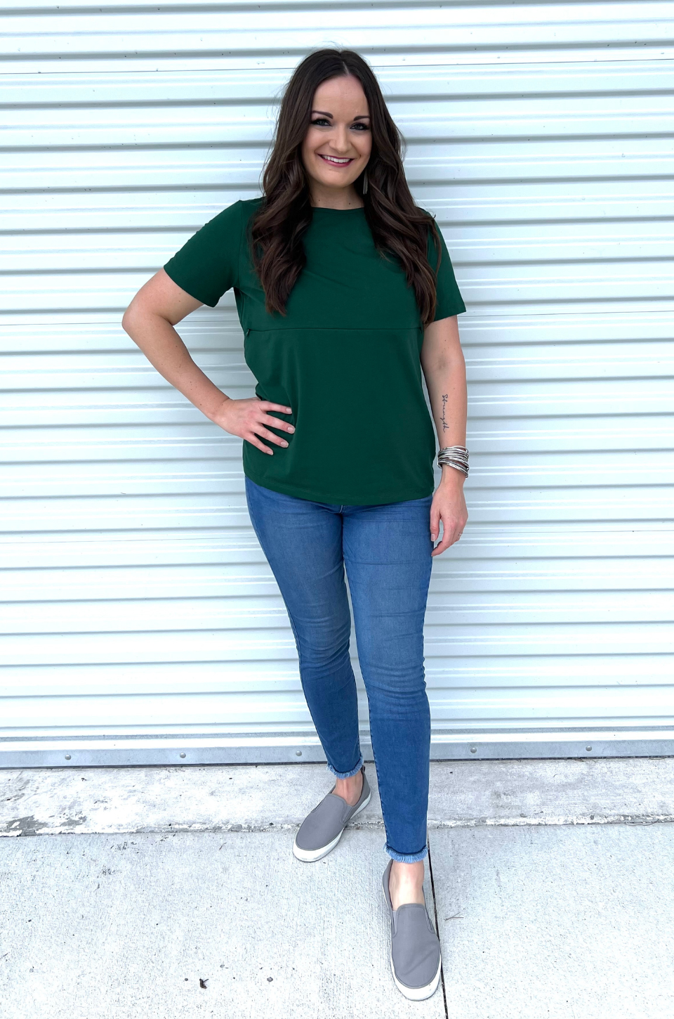 Classic green breastfeeding shirt