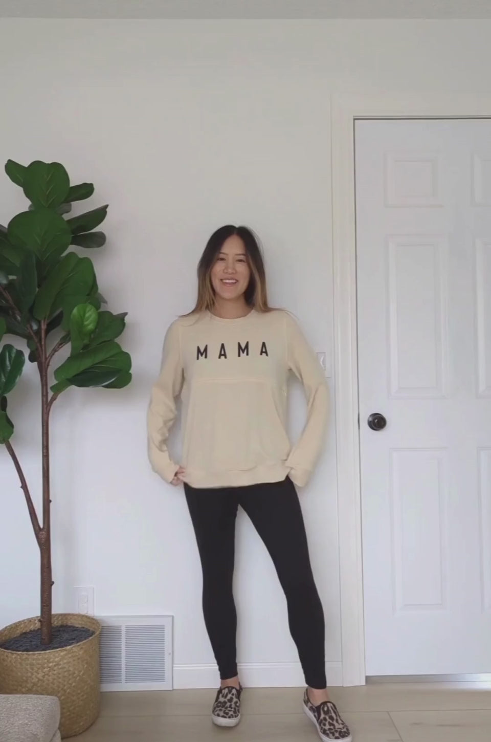 Mama sweatshirt for breastfeeding moms