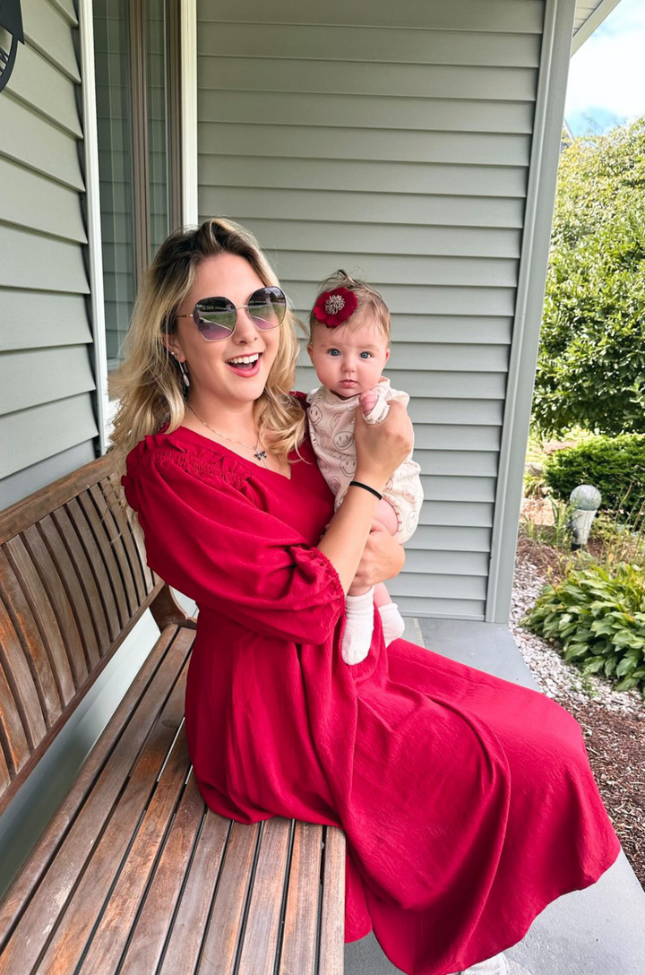 holiday dress for breastfeeding mom