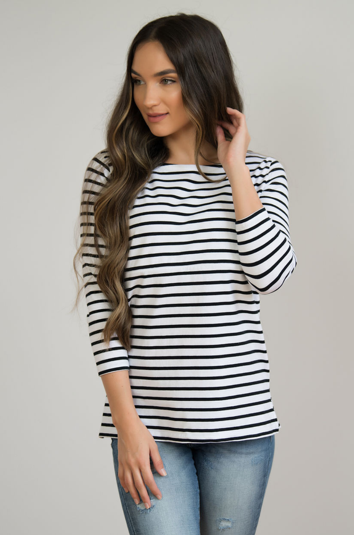 NURSING QUEEN Striped Nursing Top - Hidden Zipper- Black and White - Nursing Queen 